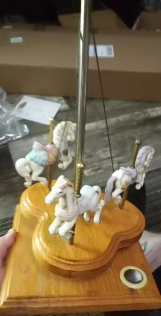 Vintage 3 Horse Carousel Spinner