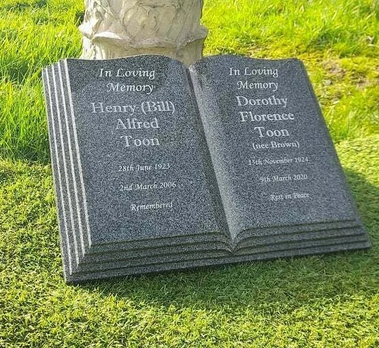 PERSONALISED GRANITE OPEN Book Bible Memorial Grave Plaque Cemetery