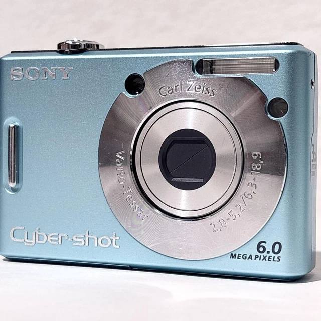 SONY CYBER-SHOT DSC-W30 Compact Digital Camera Light Blue