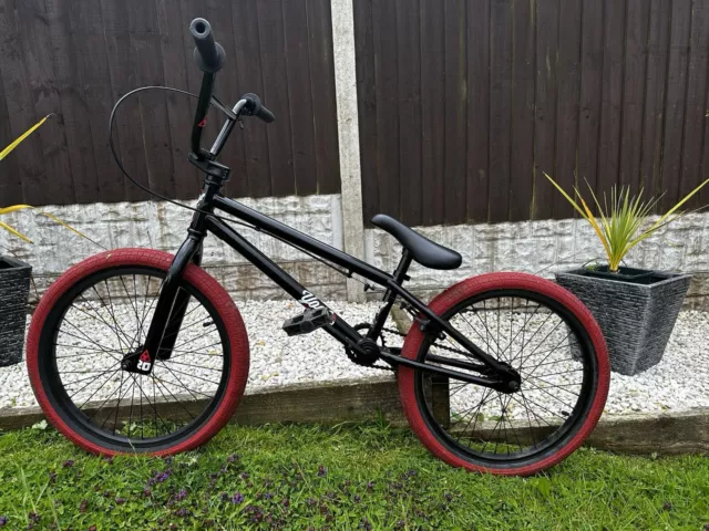 JET BMX YOOF 20 Complete Freestyle Bike Camo 299.99 PicClick UK