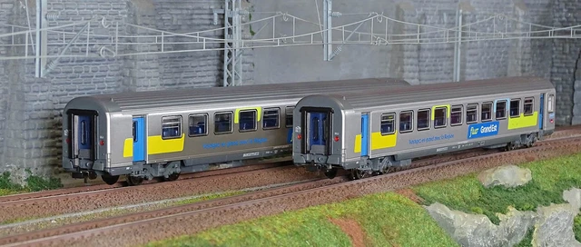 Set De 2 Voitures Corail Piko 94506 – 2e Classe B11u/B6Du – Logo Nouille – Époque IV – Échelle N