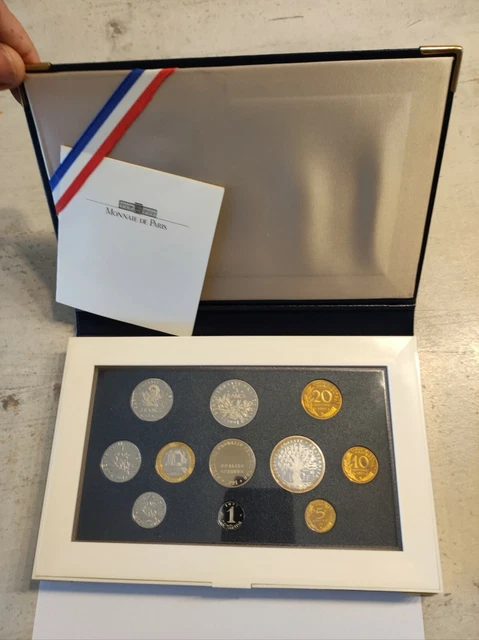 Coffret 10 pièces francaise, Série BE de  1991- Avec  100 Fr Panthéon Argent