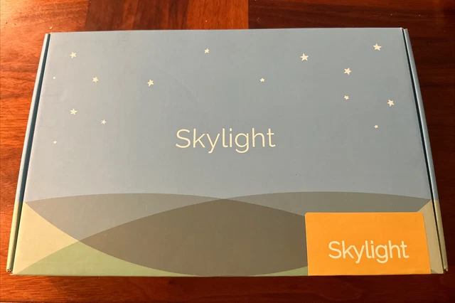Skylight Frame 10 inch Wi-Fi Digital Picture Frame Complete Instructions Inc NIB