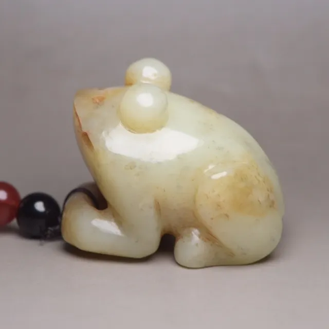 Chinese Natural Hetian Jade Carved Exquisite Frog Statue Collection Figurines