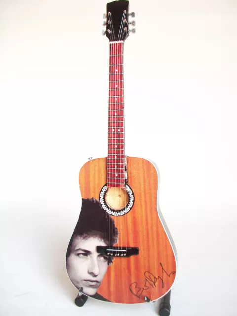 Guitare miniature acoustique Bob Dylan