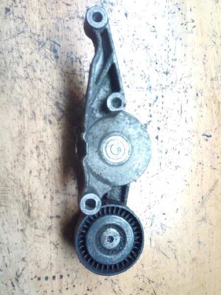 03G903315C galet tendeur pour AUDI A3 SPORTBACK 1.9 TDI 2003 156357 2