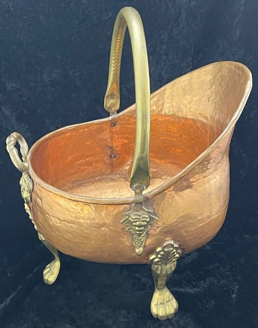 Hammered Arts Crafts Copper & Brass Coal Bucket Scuttle Lion Head Claw Paw Feet
