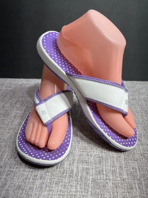 Lands’ End SZ 8 Women’s White/Purple Thong Flip Flap Sandals