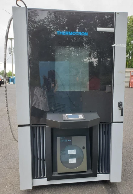 Thermotron SE-600-10-10 31240 Environmental Chamber (-70ºC to 180ºC)