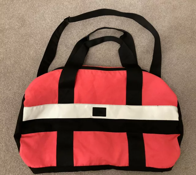 Ledbrook gym deals bag