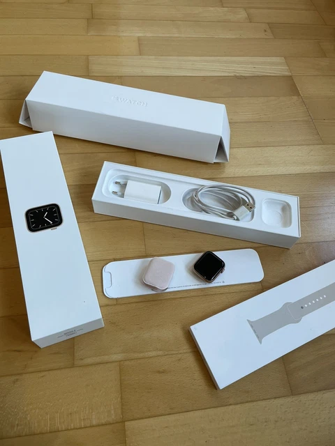 Apple Watch Series 5 40mm Goldton Aluminiumgehäuse mit Sportarmband...