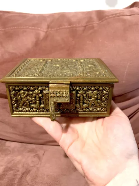 Gorgeous Erhard Sohne German Bronze Art Nouveau Cherub Hinged Box With Lining