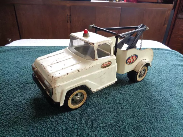 Vintage Tonka AAA Wrecker Tow Truck