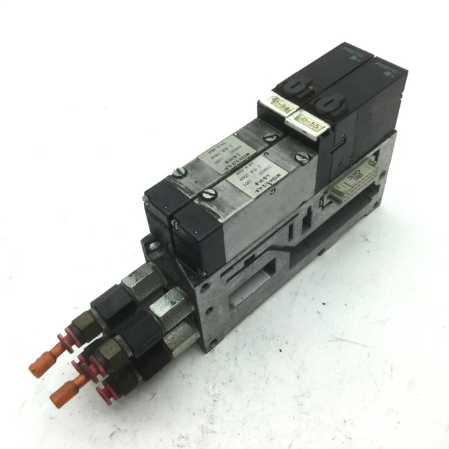 2x Festo MT2H-5/2-4.0-L-S-VI Solenoid Valves On Festo VIGM-03-4.0 Manifold Block