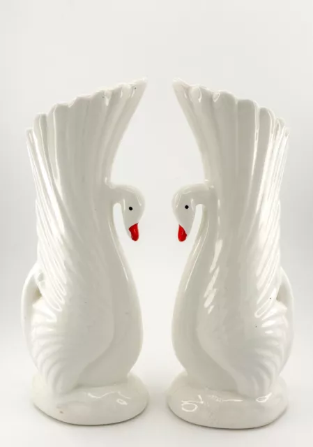 PAIR OF SWANS vintage Art Deco style vases birds retro kitsch 1980s 21cm white