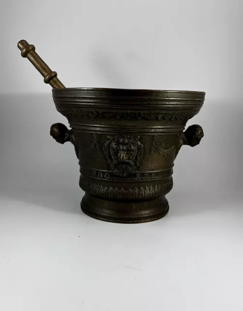 Antique Apothecary Bronze Mortar and Pestle early 17th century. FREE P&P UK