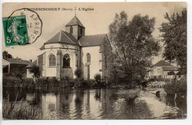 VAUDESINCOURT - Marne - CPA 51 - l' église - troupeau de moutons