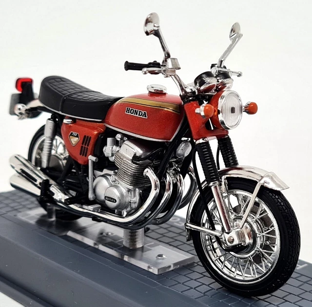 Ixo 1/24 - Honda CB750 Four 1970 + Plinth Model appx 9cms Motorbike