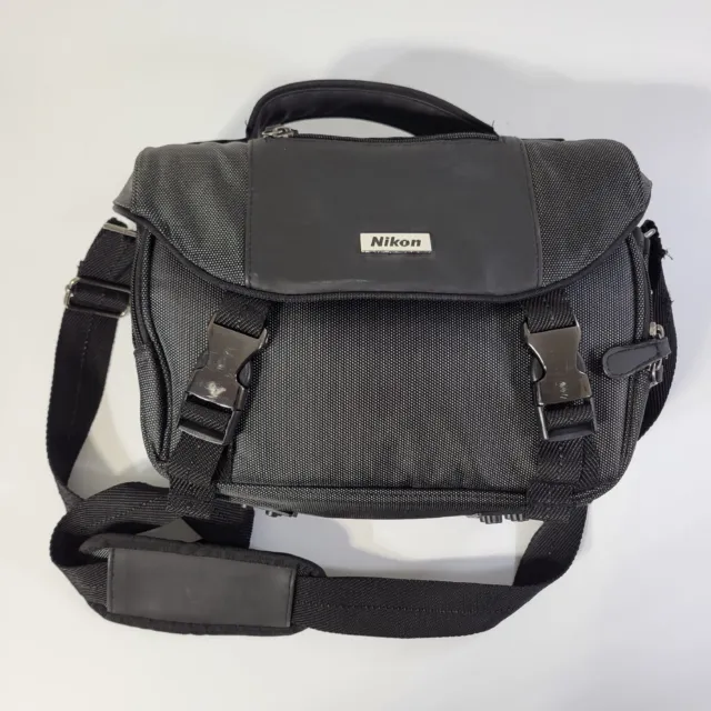 Genuine Nikon Digital SLR DSLR Black Padded Shoulder Camera Case Bag