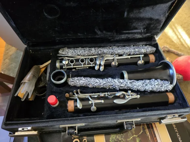 VINTAGE Bb SOPRANO CLARINET THE PEDLER CO. ELKHART IND  W-SERIES  WOOD S/N W5789