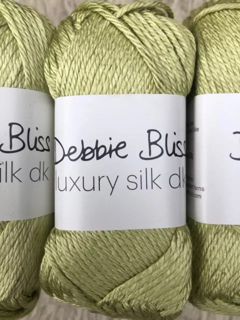 DEBBIE BLISS LUJO SEDA DK Tejer Verde Claro - Bolas de Crochet 8 X 50 g NUEVO