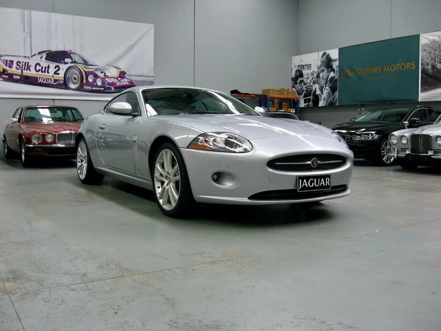 2007 Jaguar XK X150 4.2L V8 Coupe 2