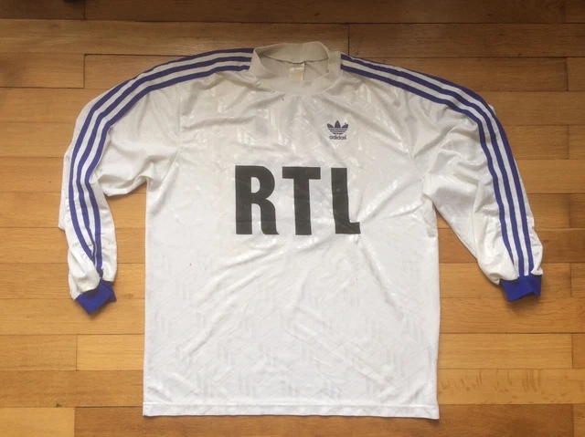 Taille maillot sales de foot adidas