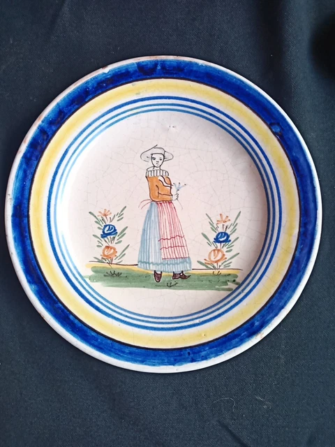 ANCIENNE ASSIETTE EN faience de quimper HB signée PY decor floral et