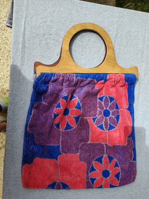 Garniture de frange draperie - France Garniture de frange draperie - France