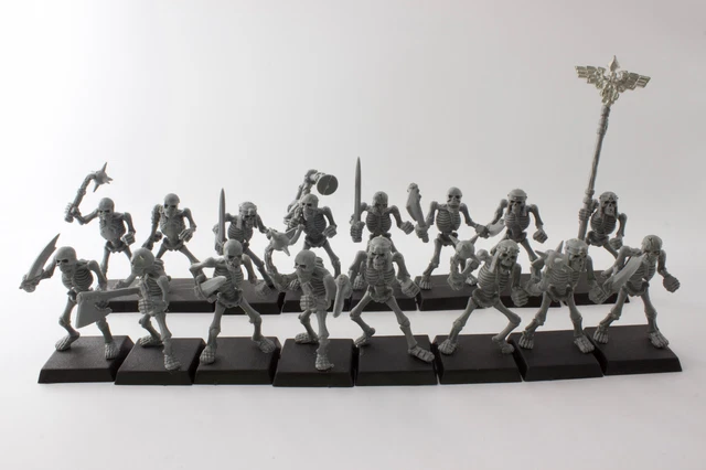 Warhammer - Revenants Sur Montures Squelettes - Figurines Métal Et Plastique - Rare