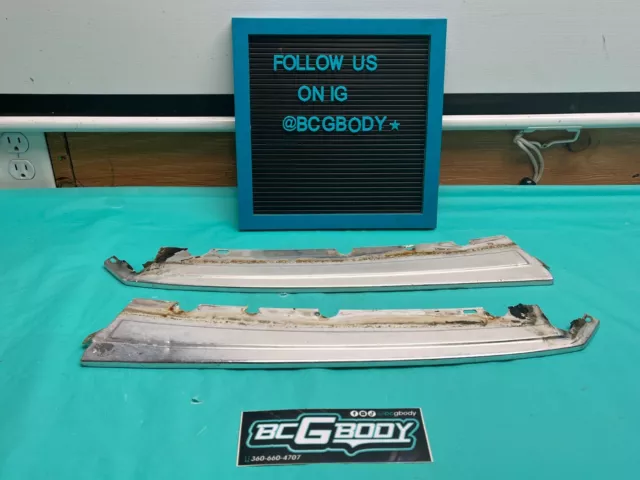 1981 - 1988 Gbody Cutlass Monte Regal T-Top B-Pillar Molding Trim OEM Genuine GM