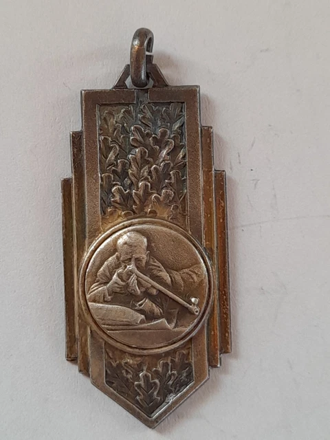 Médaille Ancienne En étain - Thème Chasse Au Renard Avec Chasseur Et Chiens - Occasion, Décoration Ou Collection