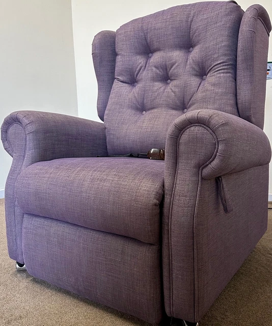 Luxury Electric Riser Recliner Dual Motor Chair Purple ~ Wide Seat ~ Can Deliver
