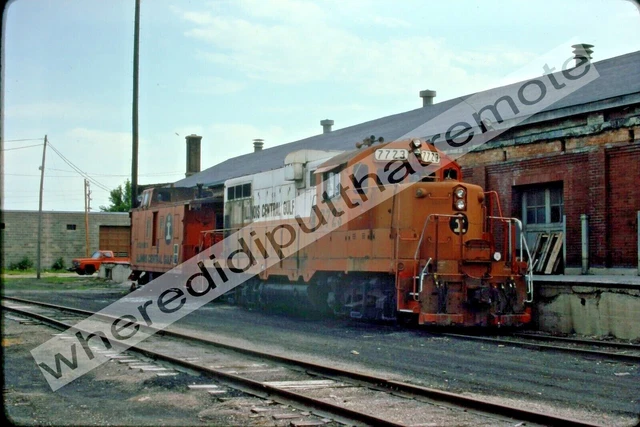 Original Slide Illinois Central Gulf ICG 7723 EMD GP8 LaSalle ILL 6-17-80