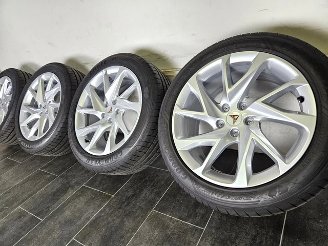 Cupra Formentor Alufelge 5ff601025c 18 Zoll 8 0 Inch 5x112 40et Glanz Silber Fel7500630208bq main image 0