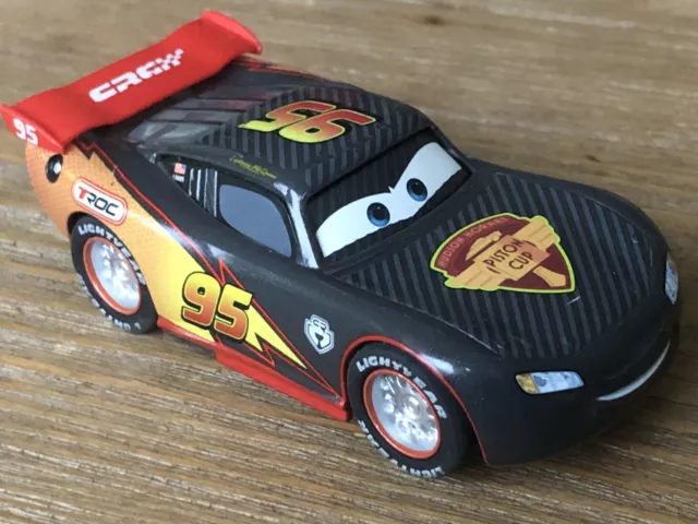 Carrera GO! 64050 - Disney/Pixar Cars - Lightning McQueen - Carbon Racers -  1/43 scale [64050] - $19.99 : Electric Dreams, New and Vintage Slot Cars,  New and Vintage Slot Cars