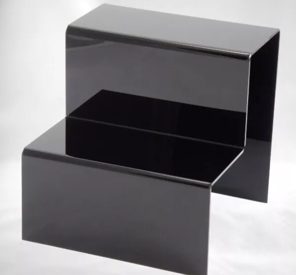 Dekotreppe / Displaytreppe / Stufendisplay aus Acrylglas schwarz