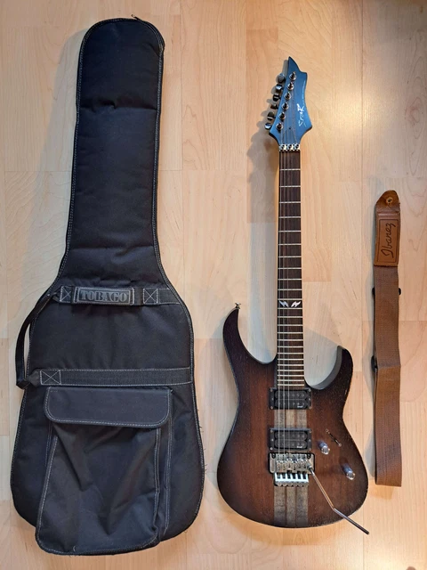 Guitare Electrique Spear Stratocaster, avec Vibrato Floyd Rose, Housse et Sangle