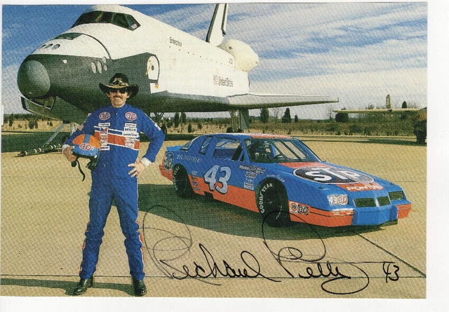 Richard Petty signed 6x8.5 photo promo card