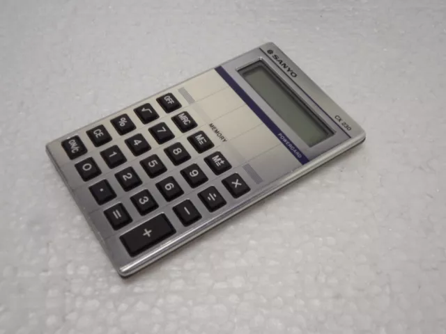 Vintage Rare Sanyo CX 230 Memory Calculator w/case made in Japan