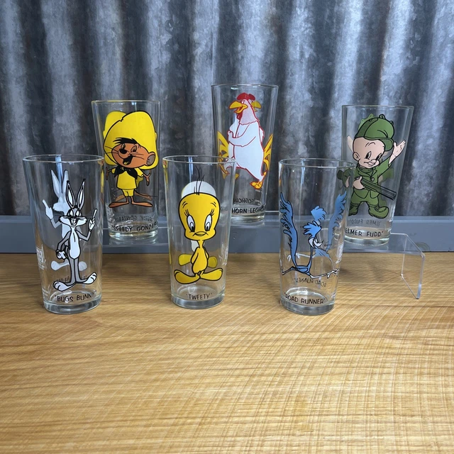Vintage 1973 Warner Bros Looney Tunes Pepsi Collector Glasses set of 6