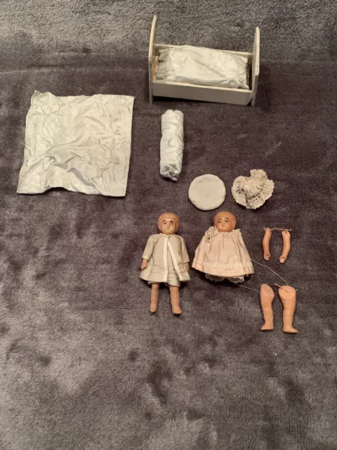 Schildkröt - Puppenpaar mit Bett und Bettzeugs - 1900 bis 1920 - sehr selten!