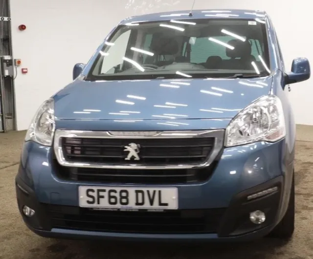 Peugeot Partner Horizon Rs EURO6 WHEELCHAIR ACCESSIBLE Done only 4K Miles
