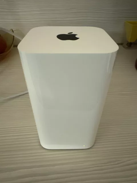 Apple AirPort Time Capsule 2TB A1470 - Getestet, weiß