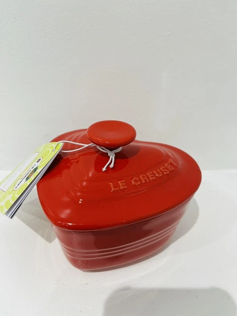 Le Creuset  Heart  Ramekin RED Lid Heart Shape Stoneware RED 0.3L