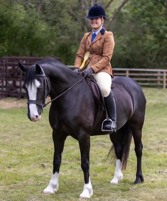 30 Le beau Cheval tweed Showjacket 30 Le beau Cheval tweed Showjacket