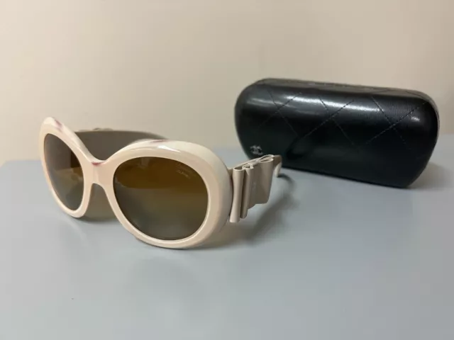 CHANEL 1438 436 3B - Cream Bow Round Womens Sunglasses $280.00