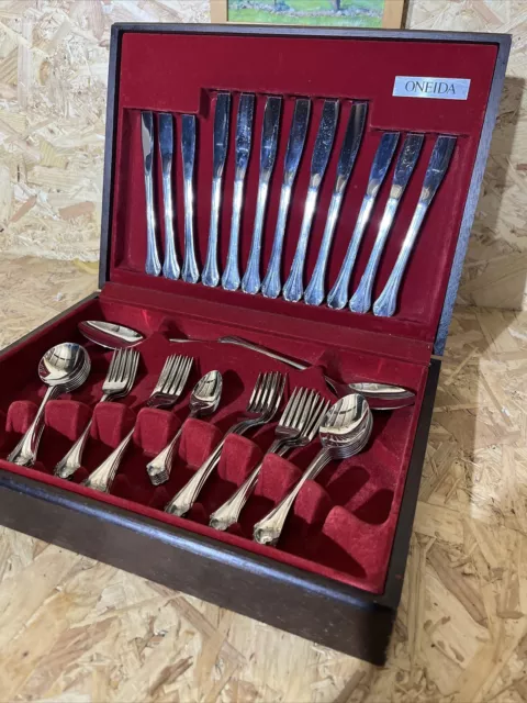44 Piece Canteen Of Oneida Stainless Cutlery
