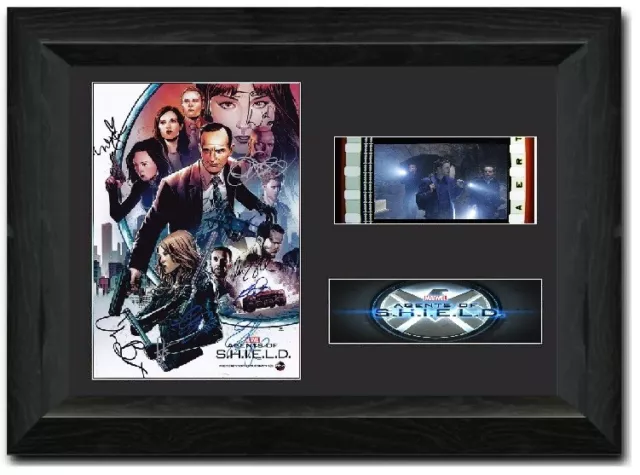 Agents of S.H.I.E.L.D. 35 mm Cast Signed Film cell Display Stunning