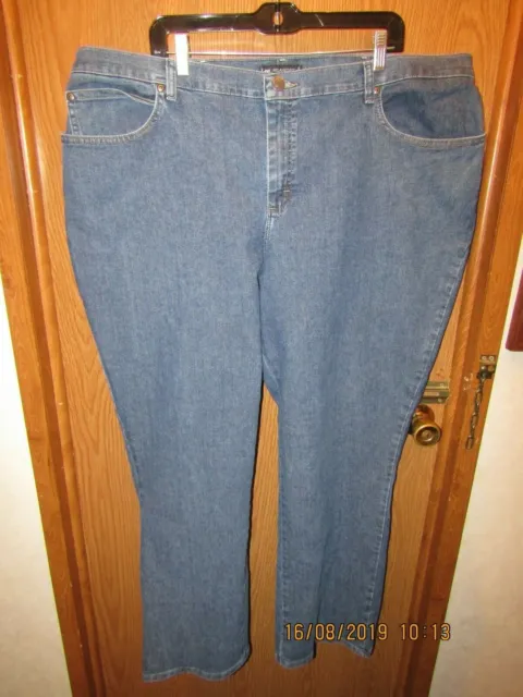 Womens Lee Relaxed Fit Blue Jean Pants Size 22 Med Inseam 31